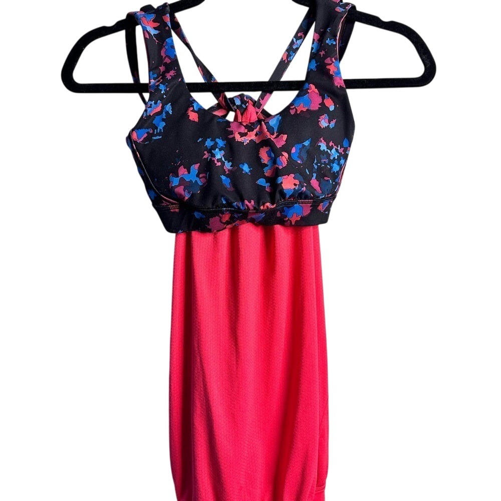 Lululemon Tame‎ Me Tank
